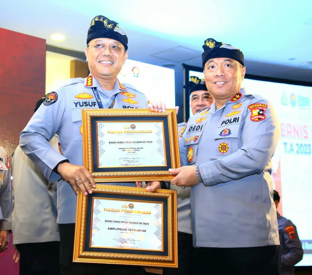 Penghargaan untuk Humas Polda dan Polres Paling Aktif Produksi Berita