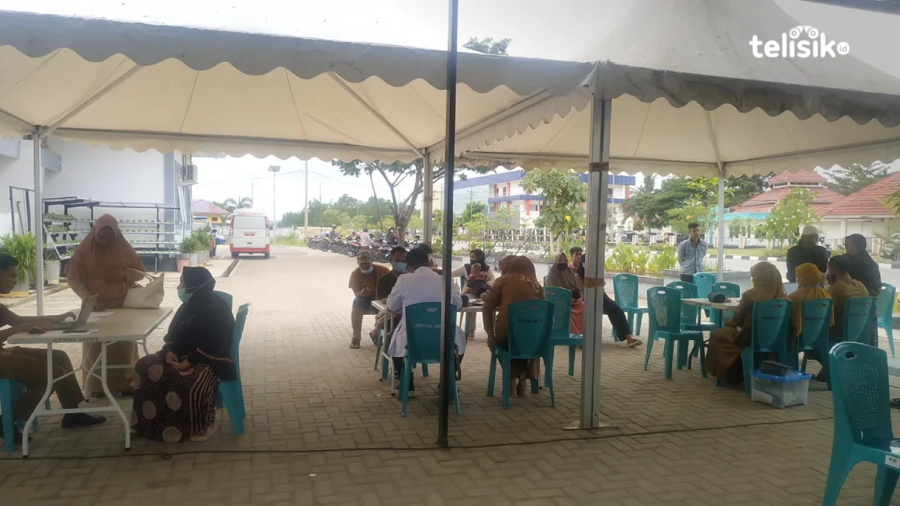 Faskes Vaksin COVID-19 di Dinkes Kota Kendari Sepi di Bulan Ramadan