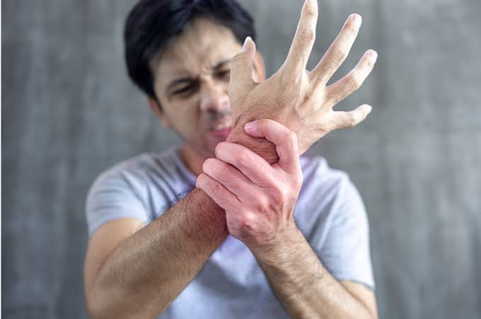 Ini 4 Gejala Kolesterol Tinggi, Selalu Waspada