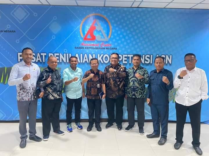 Pelantikan 9 Eselon II Terganjal Izin Mendagri, Pimpinan DPRD Muna Barat Harap Tak Ada Masalah