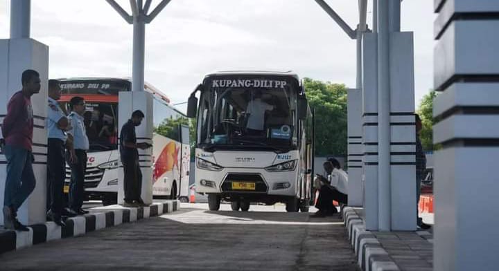 Pemerintah Buka Layanan Bus Antar Negara di Nusa Tenggara Timur