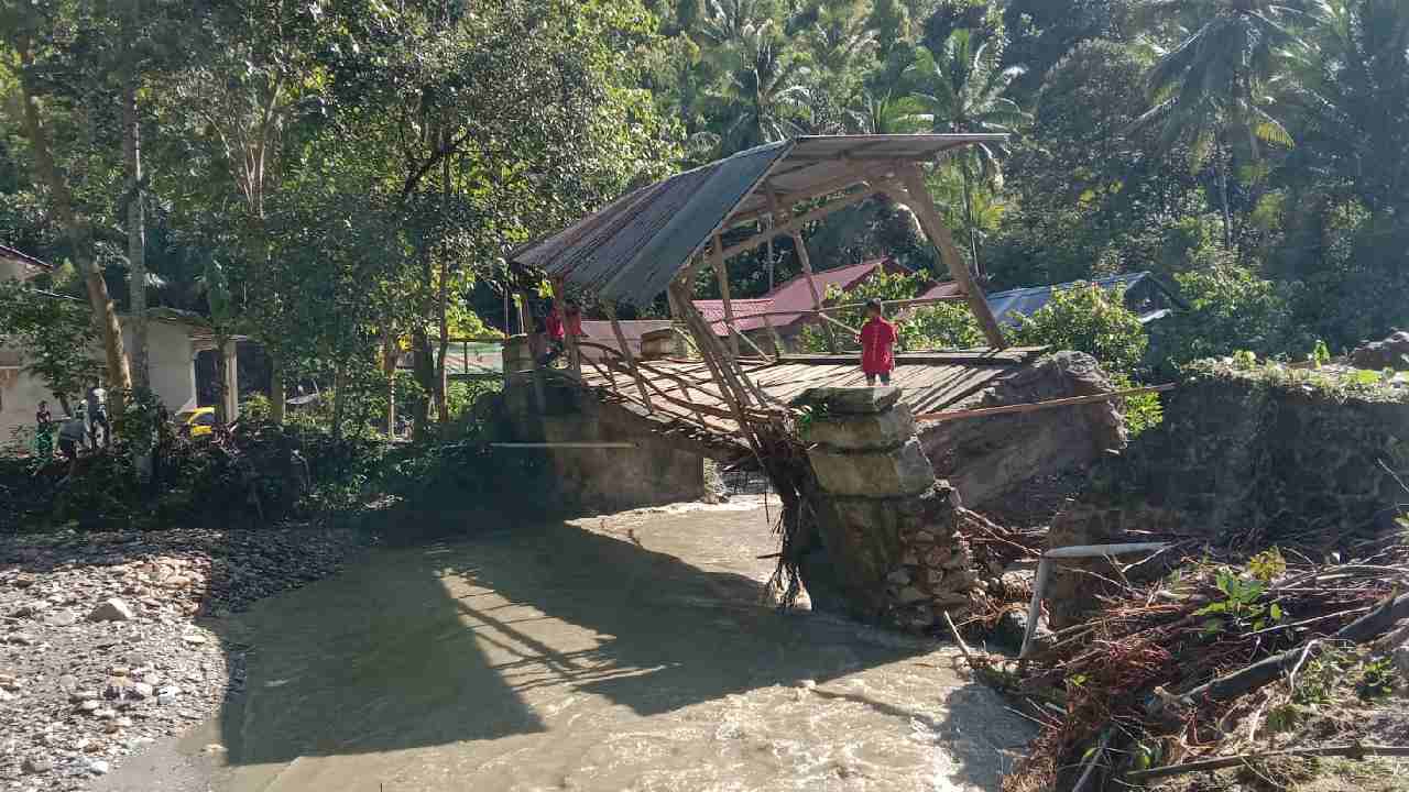 Satu Jembatan di Kolaka Utara Putus Diterjang Banjir, Dana Rp 1,6 Miliar Disiapkan Bangun Baru