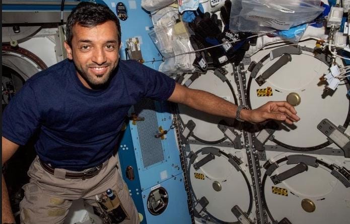 Unik, di Tempat Ini Umat Muslim Bisa 16 Kali Buka Puasa