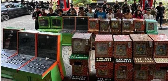 2 Terduga Pelaku Judi dan Narkoda Ditangkap di Jermal 15 Diduga Dipulangkan Polisi