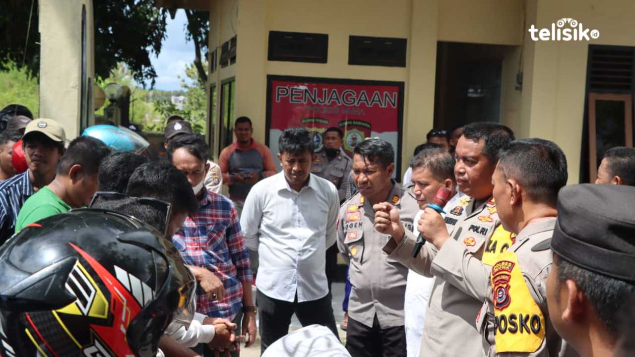 Warga Geruduk Polres Muna Gegara Pelaku Penikaman Belum Terungkap