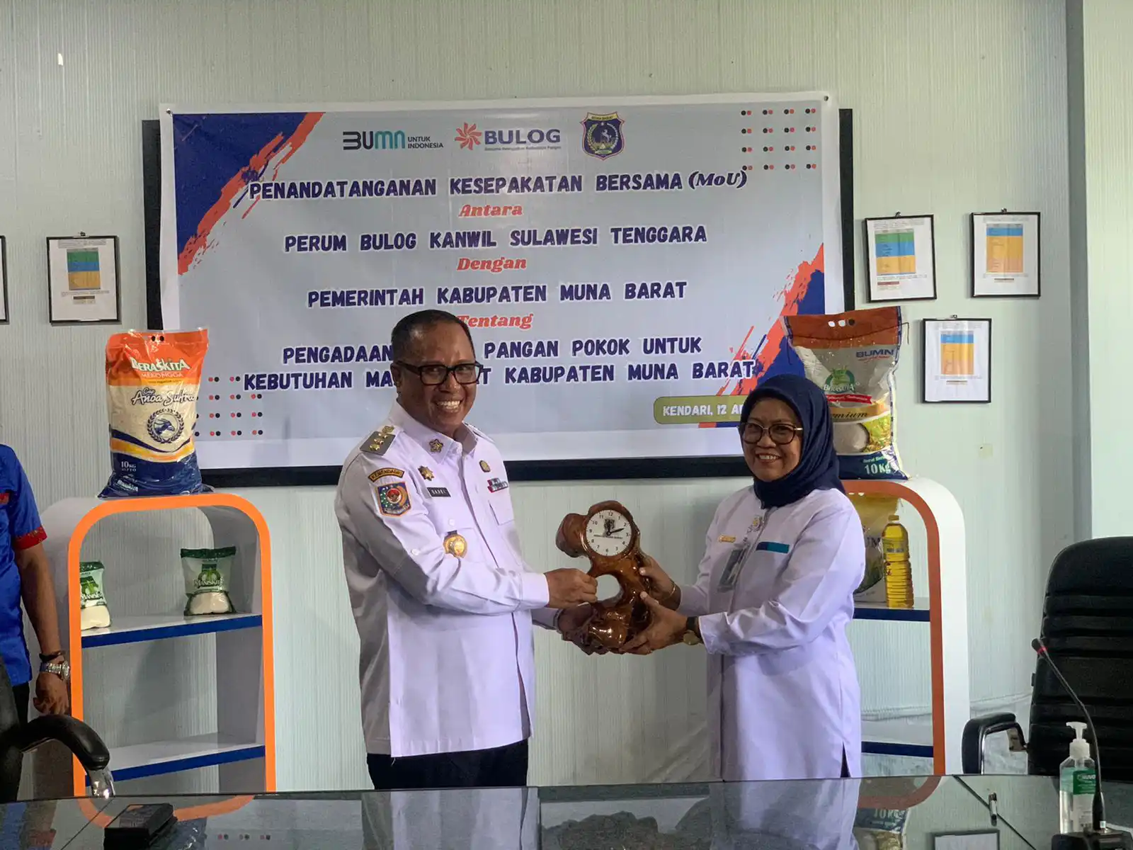 Jamin Ketersediaan Pangan, Pemkab Muna Barat Gandeng Bulog