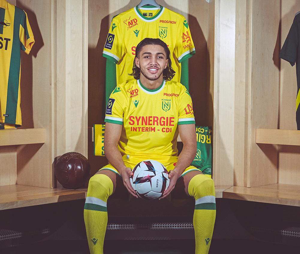 Pesepakbola Muslim Ini Dicoret karena Tolak Larangan Puasa