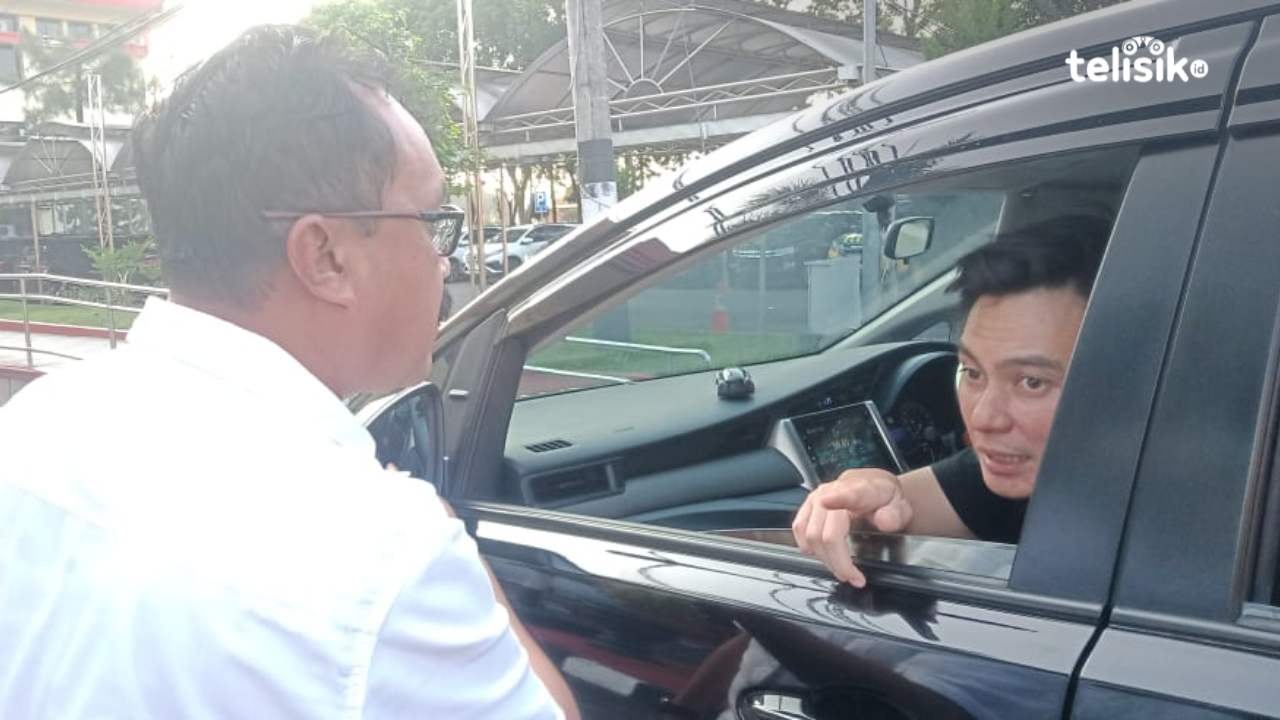 Baim Wong Diperiksa Penyidik Polda Sumatera Utara Soal Pencatutan Nama Hingga Malam