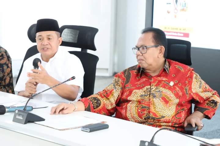 Dua Komisioner Komisi Informasi Diduga Selingkuh, Ketua DPRD Angkat Bicara