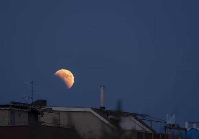 Fakta Unik Gerhana Matahari Hibrida Pada 20 April Besok