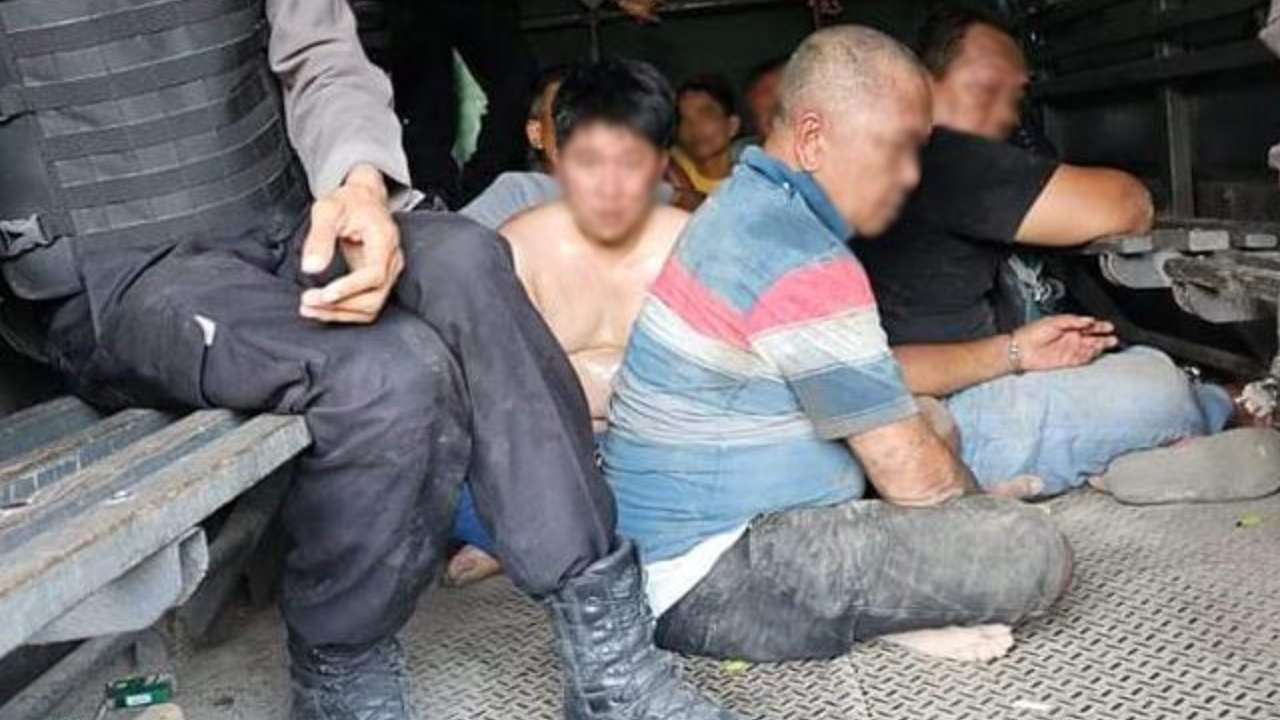 Polisi Gerebek Markas Judi dan Narkoba, Bandar Dikabarkan Tertangkap