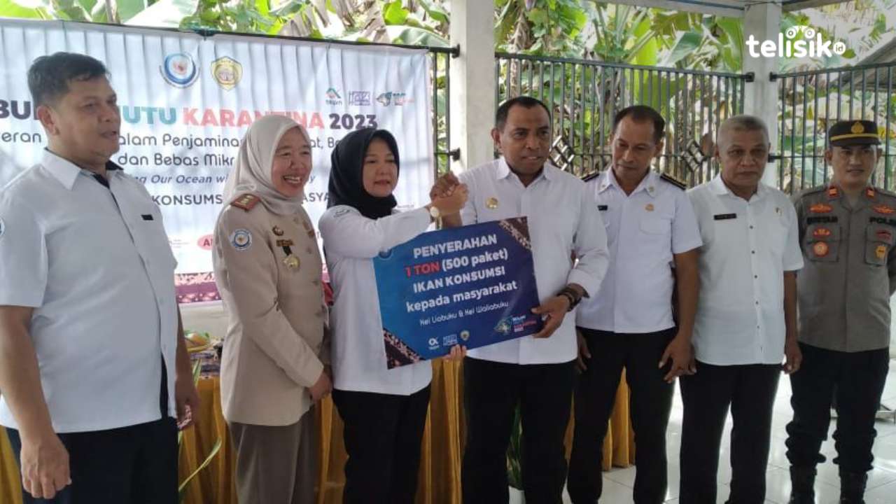 Warga Kebagian 1.000 Paket Ikan Konsumsi di Baubau