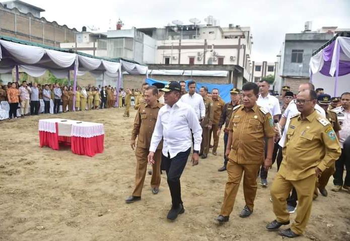 Gubernur Sumatera Utara Copot Kadis PUPR Gegara Pengaspalan Jalan