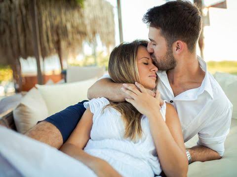 Jangan Seks Tiap Hari Jika Mau Cepat Hamil, Ini Alasannya