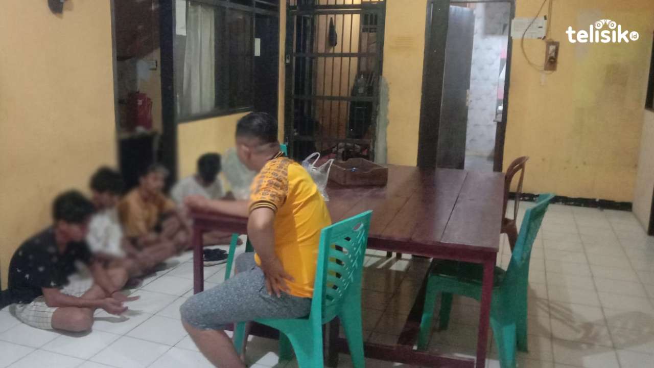 Pacaran Dalam Masjid, Lima Remaja Diamankan Polisi