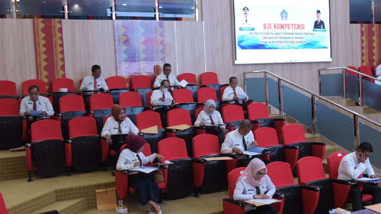 Pejabat Pimpinan Tinggi Pratama Pemkot Kendari Ikut Uji Kompetensi