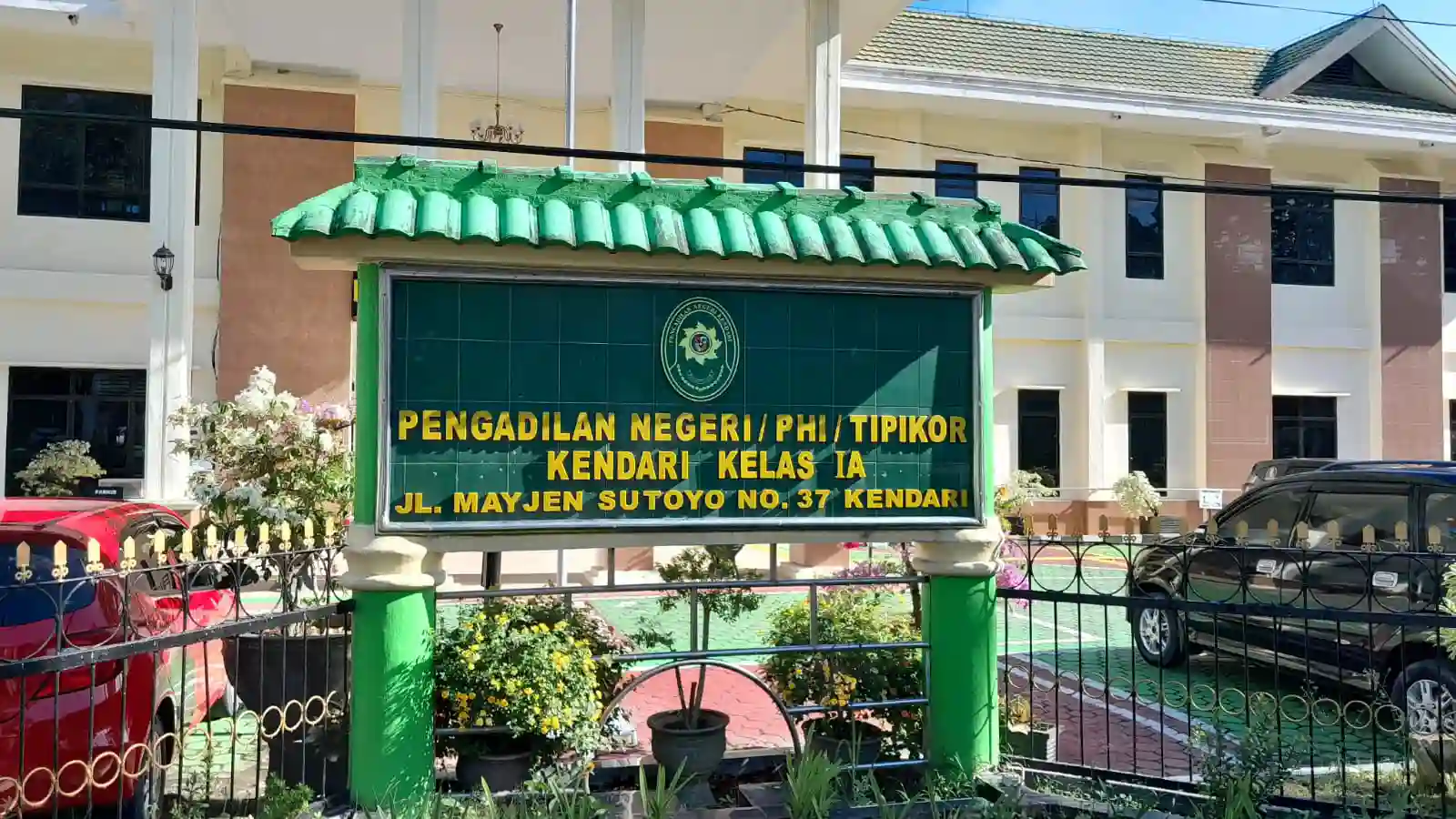 Prof B Tidak Ditahan Setelah Dituntut 2,5 Tahun Penjara, Ini Alasan PN Kendari