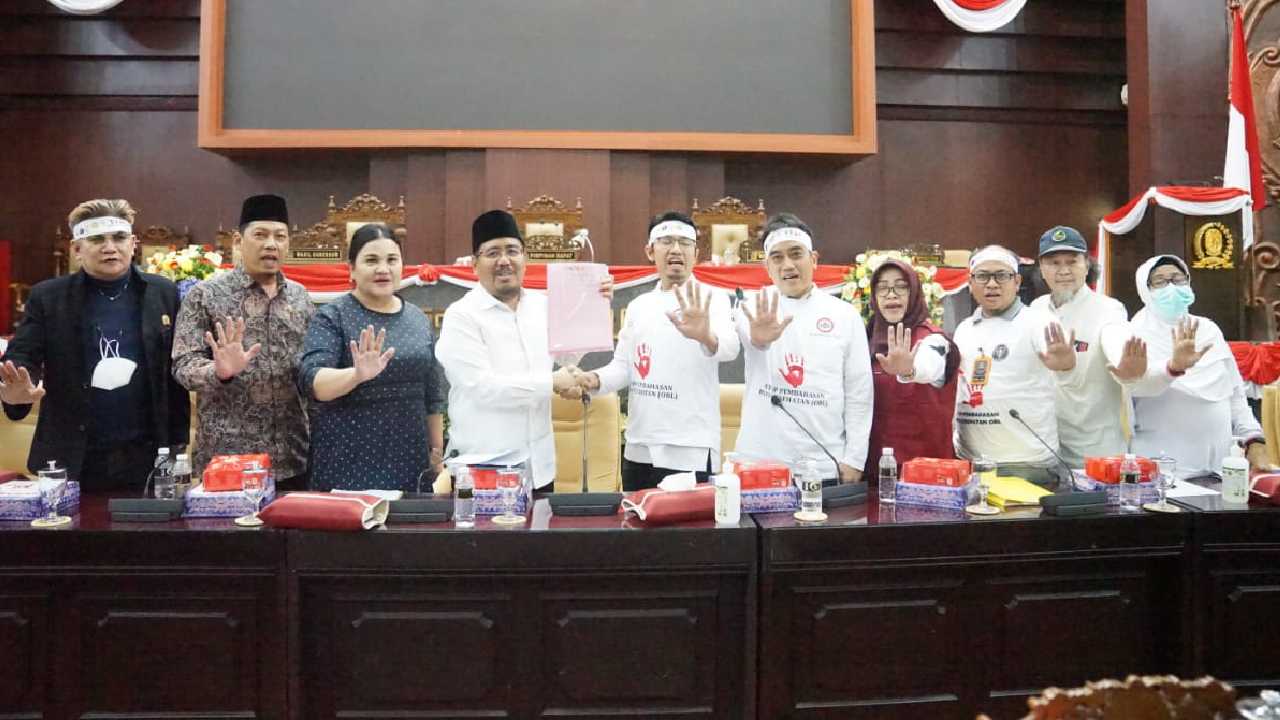 Sejumlah Elemen Nakes Jawa Timur Demo Tolak RUU Kesehatan