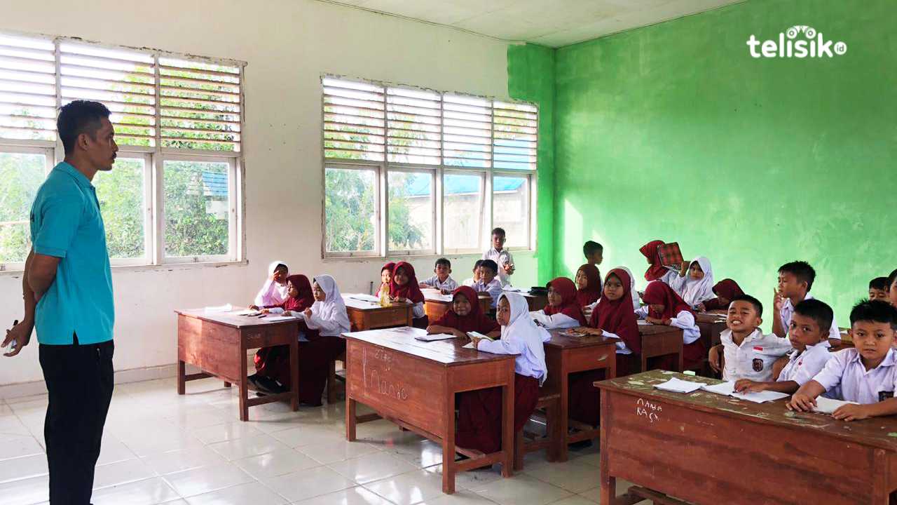 Usai Disegel Pemilik Lahan, Sekolah Sementara Dianggap Tak Aman Bagi Siswa SDN 5 Labeau Konawe Kepulauan