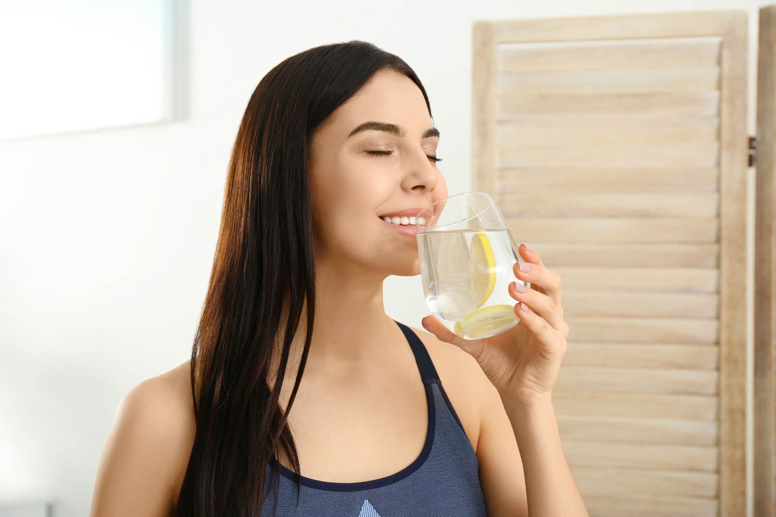 Cara Membuat Infused Water Lemon, Segar dan Menyehatkan
