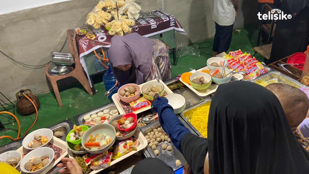 Bakso Prasmanan Pertama di Kendari