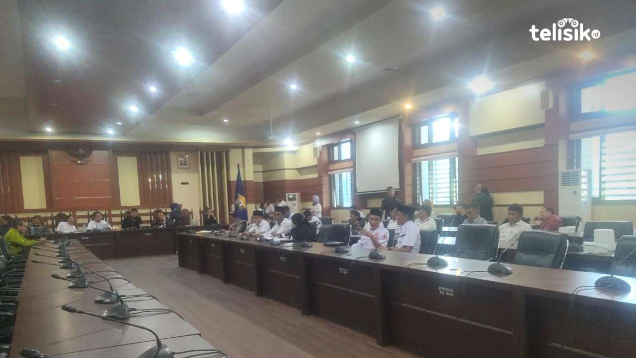 Dua Kali RDP, Polemik Pencopotan Kepala Sekolah Belum Temui Titik Terang