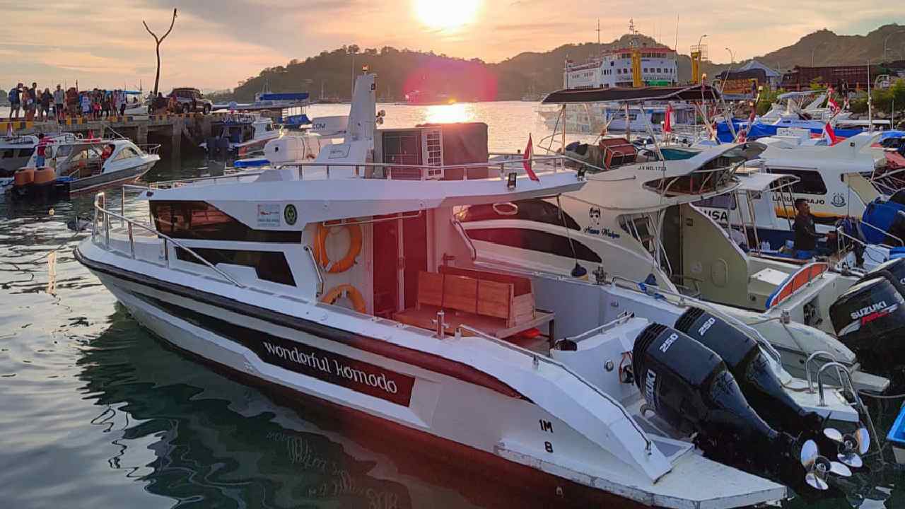 Kapal Speedboat BPOLBF di Labuan Bajo Bebas Berlayar Tanpa Surat Izin