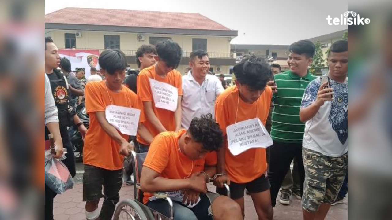 Perampok Bersenjata Celurit Ditangkap Polisi, Kaki Ditembak