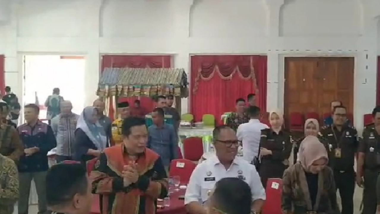 Pj Bupati Muna Barat Responsif Bukan Buat Pencitraan