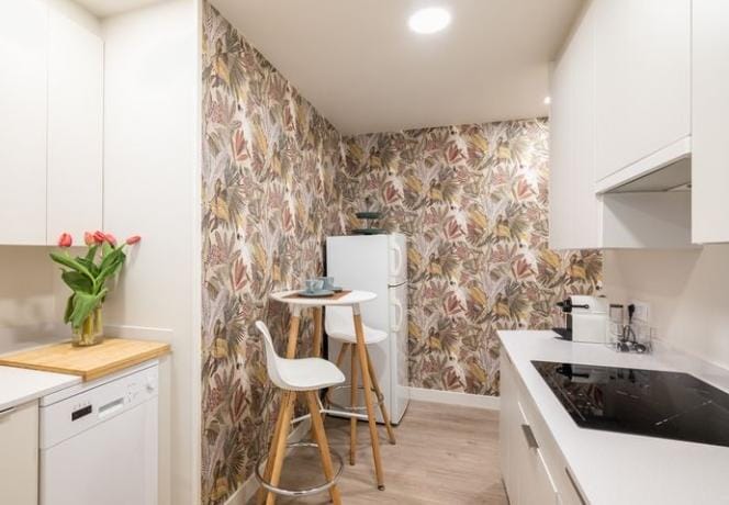 Tips Pilih Wallpaper Dinding Dapur