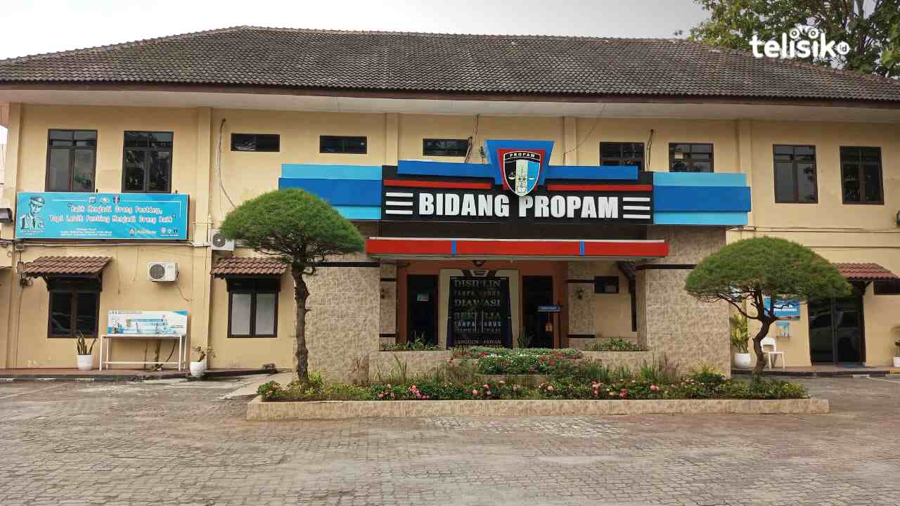 4 Oknum Polri Ditahan Atas Dugaan Peras Dua Waria Rp 50 Juta