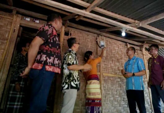 9 Desa di Pulau Sumba Nusa Tenggara Timur Masuk Listrik, Warga Merasa Merdeka