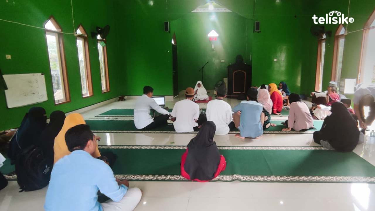 Gali Potensi Siswa Berkarakter Islami, Kemenag Buton Utara Gelar Pentas PAI