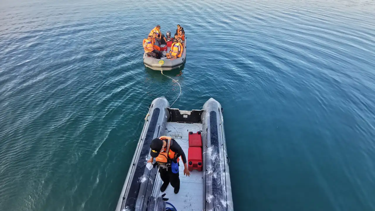 KPP Kendari Kerahkan Alat dan Tenaga Cari Korban Kapal Tenggelam di Buton Tengah yang Tewaskan 15 Orang