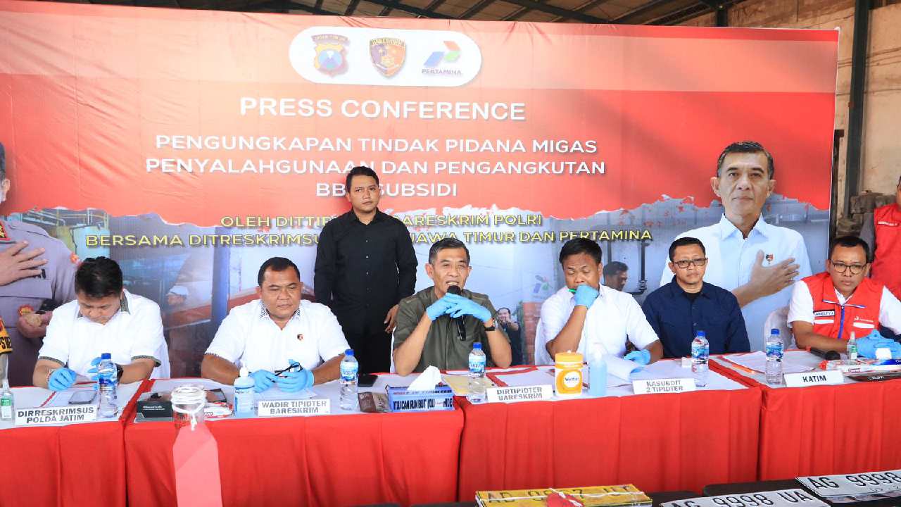 Mabes Polri Bongkar Penyalahgunaan BBM Subsidi di Jawa Timur