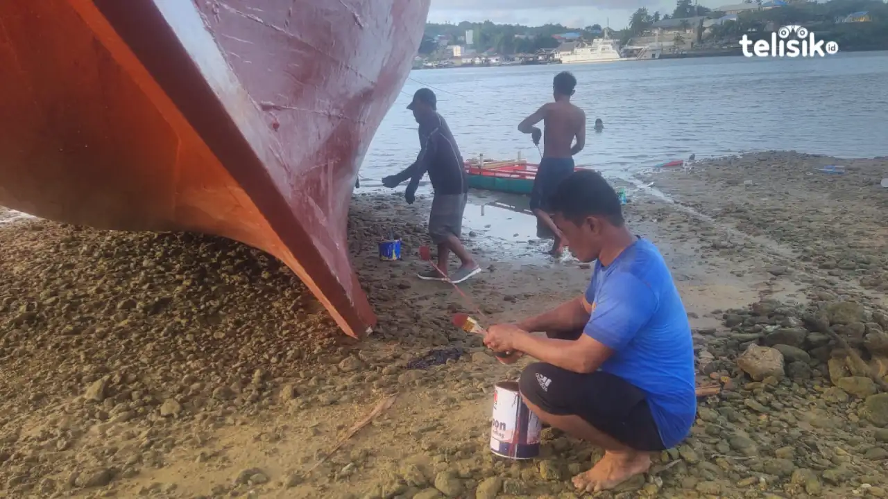 Perjuangan Nelayan Mengais Rezeki, Tetap Eksis di Tengah Cuaca Ekstrem