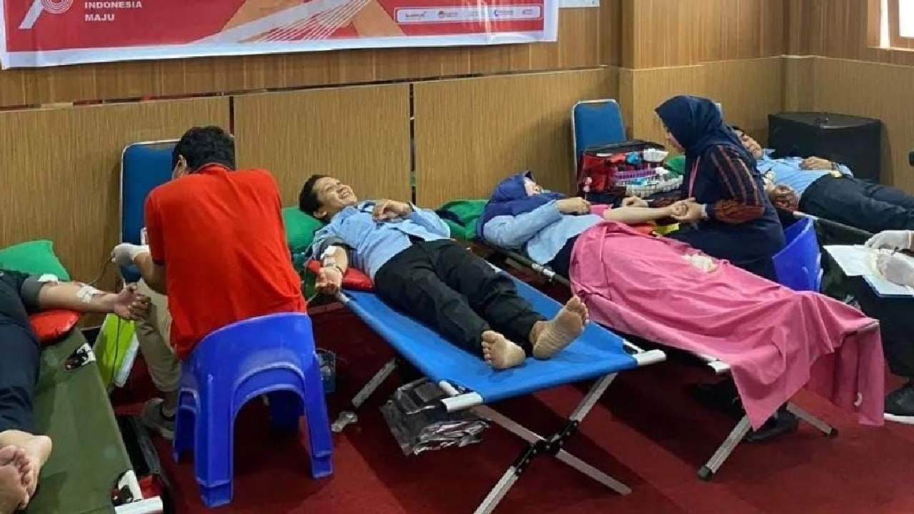 Sambut HDKD, Kemenkumham Sulawesi Tenggara Gelar Donor Darah