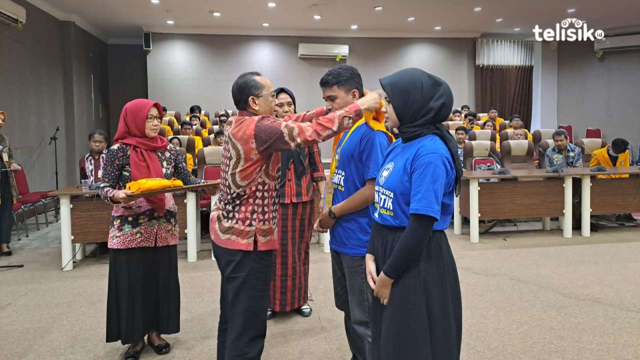 Seribu Lebih Mahasiswa KKN Tematik UHO Resmi Dilepas