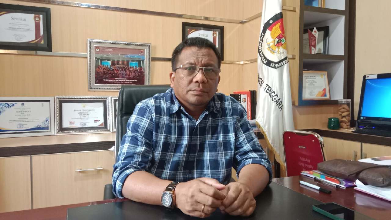 Belum Masa Kampanye Ketua KPU Sulawesi Tenggara Peringatkan Parpol Tak Pasang Baliho