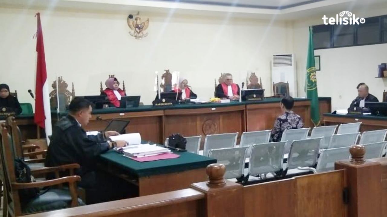 Kadis PUPR Kendari jadi Saksi Sidang Lanjutan Suap Izin Alfamidi, Ungkap Hal Ini