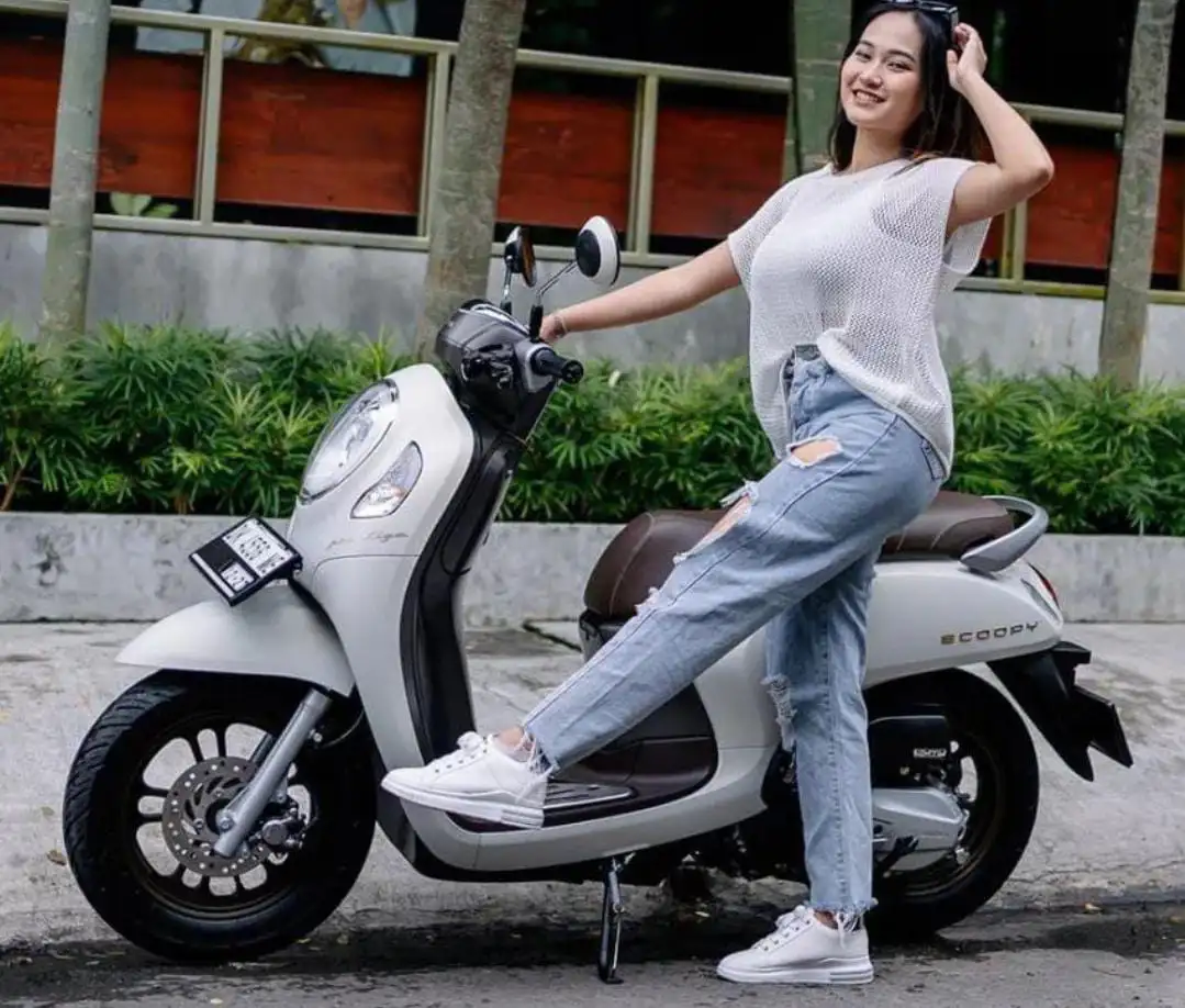 Motor Keong, Primadona Pekerja Kantoran di Kota Kendari