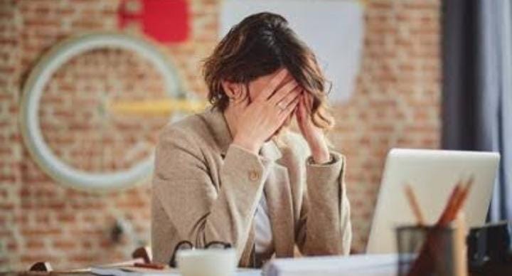 Perbedaan Telat Haid Karena Stres dan Hamil