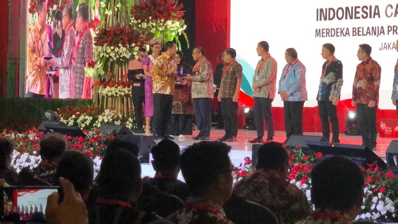 Pj Bupati Bombana Hadiri Pertemuan dengan Berbagai Menteri, Bahas Agenda Pembangunan Ekonomi