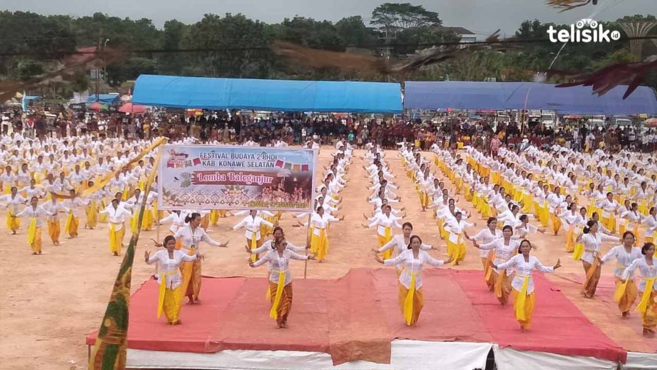 Ribuan Etnis Bali Tumpah Ruah di Alun-Alun Pemda Konawe Selatan dalam Festival Budaya
