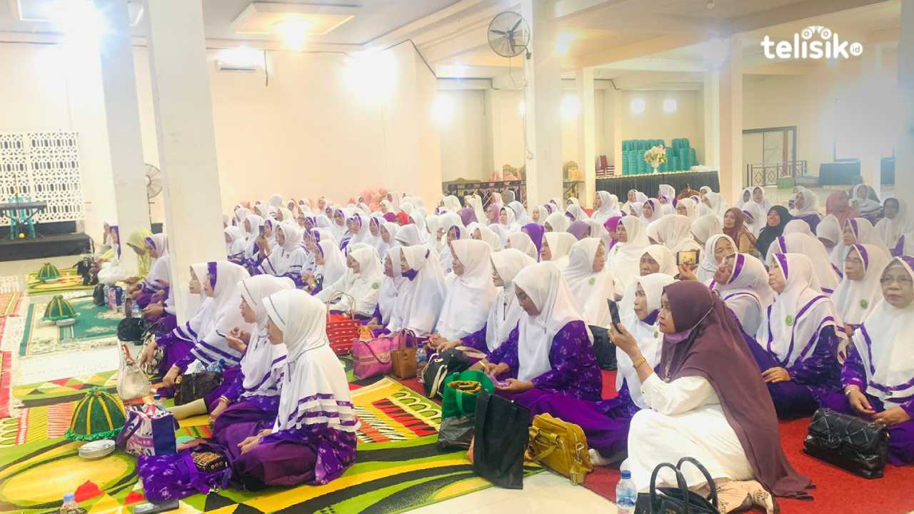 Doa dan Zikir Akbar Atas Sederet Prestasi Nasional Wanita Islam Kota Baubau