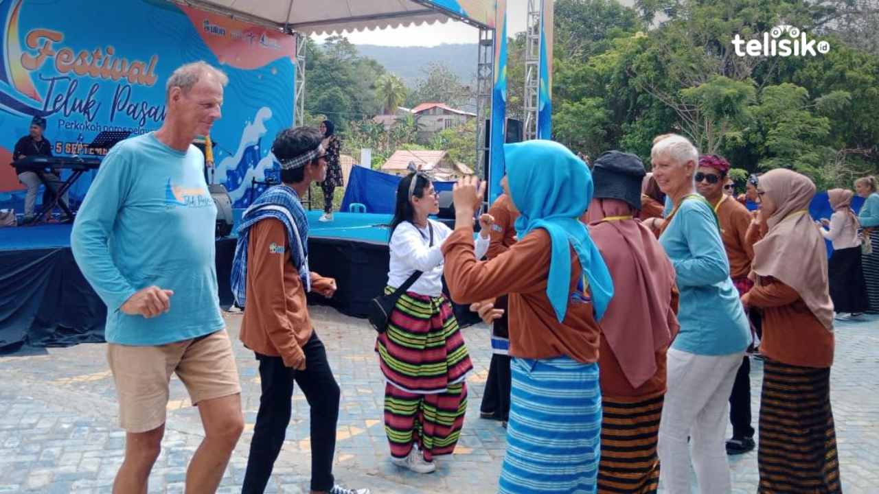 Festival Teluk Pasarwajo Berakhir, Turis Ngaku Betah di Buton