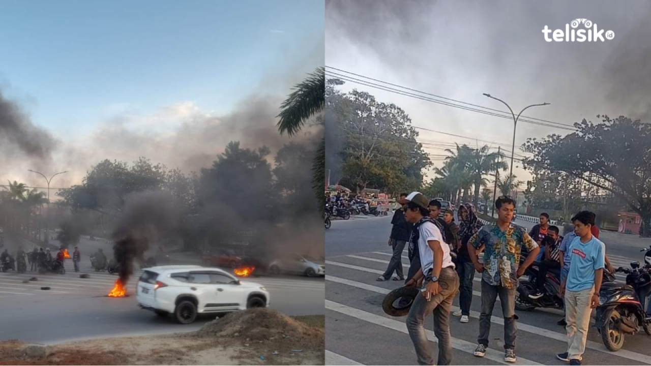Jalan di Bundaran Gubernur Sulawesi Tenggara Diblokade, Tuntut Kejelasan Kasus Randi-Yusuf