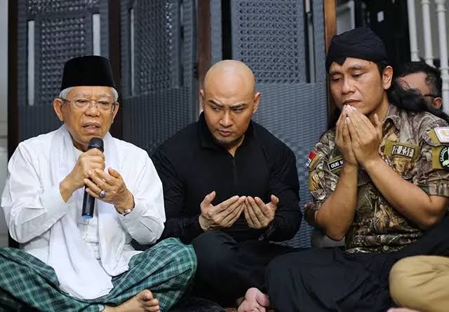 Kisah Mualaf Deddy Corbuzier, 7 Tahun Belajar Islam