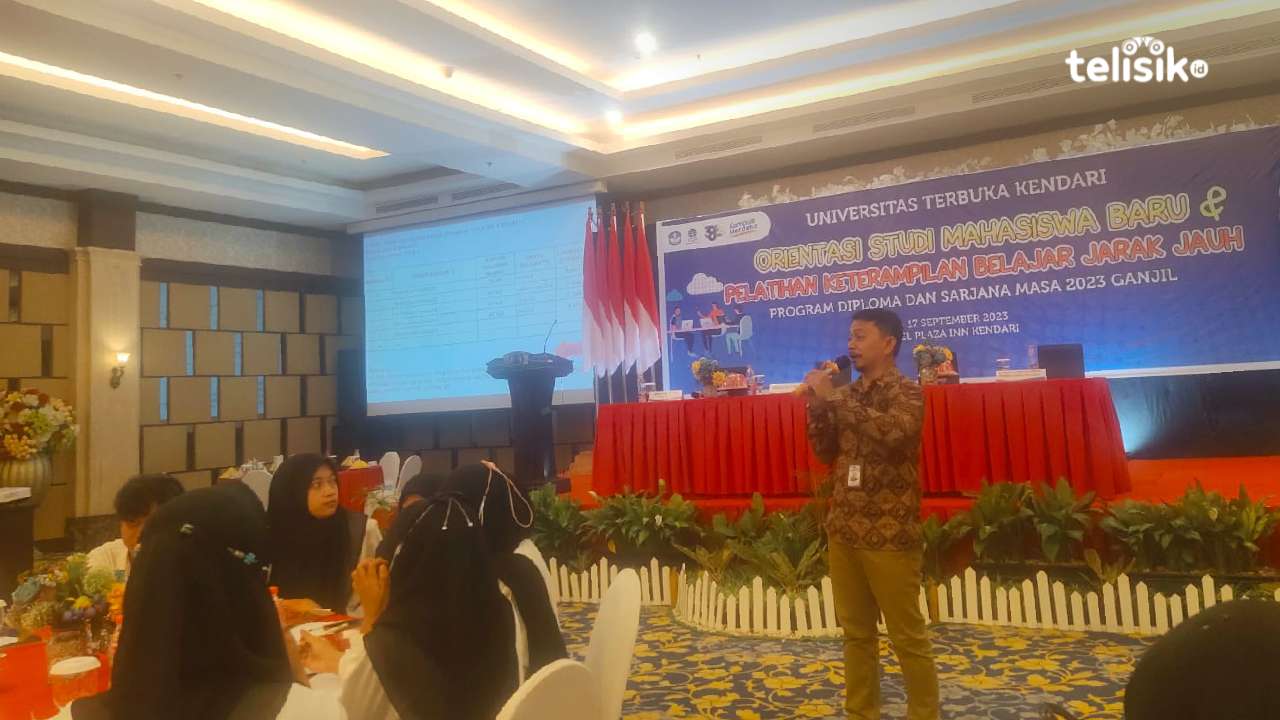 Orientasi Mahasiswa Baru UT Kendari Buat Rancangan Jadwal Pembelajaran