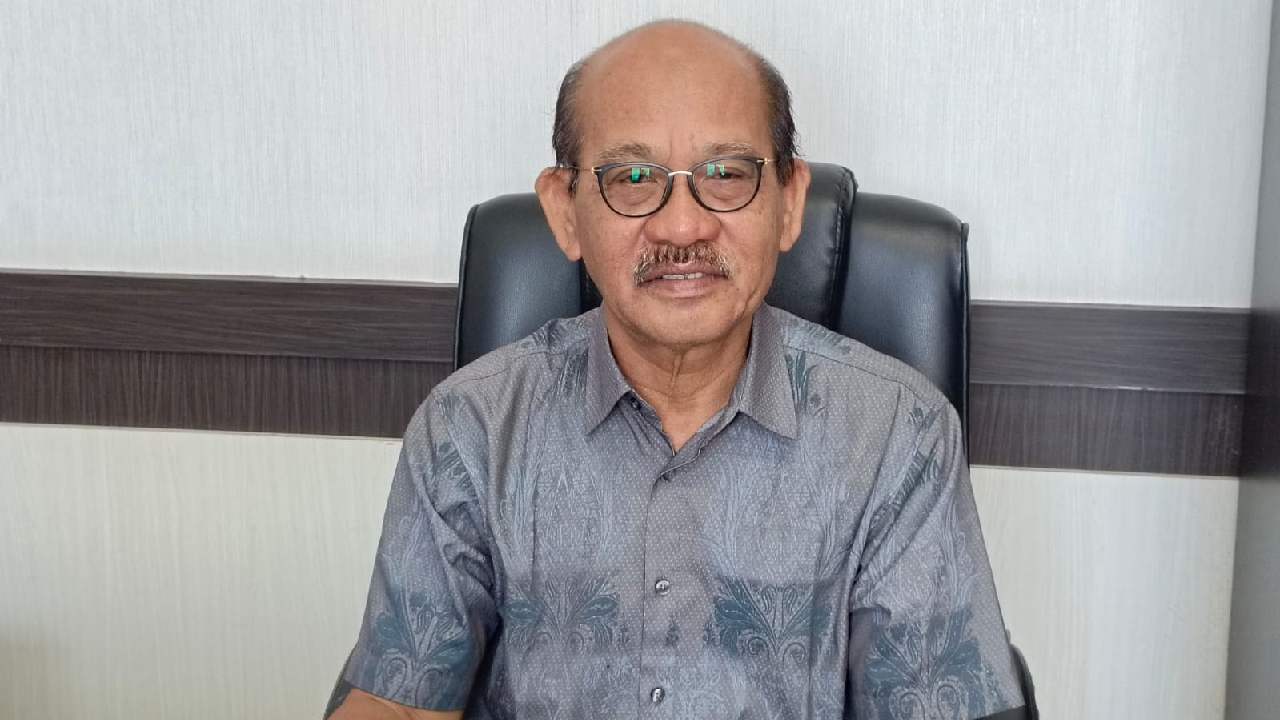 Profil Bustam, Anggota DPRD Sulawesi Tenggara Tokoh di Balik Lahirnya Kabupaten Bombana